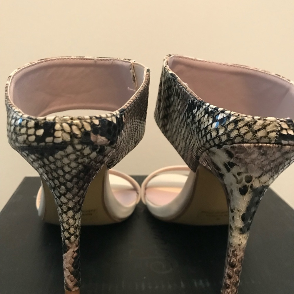Shoes - Picture 4 of 7